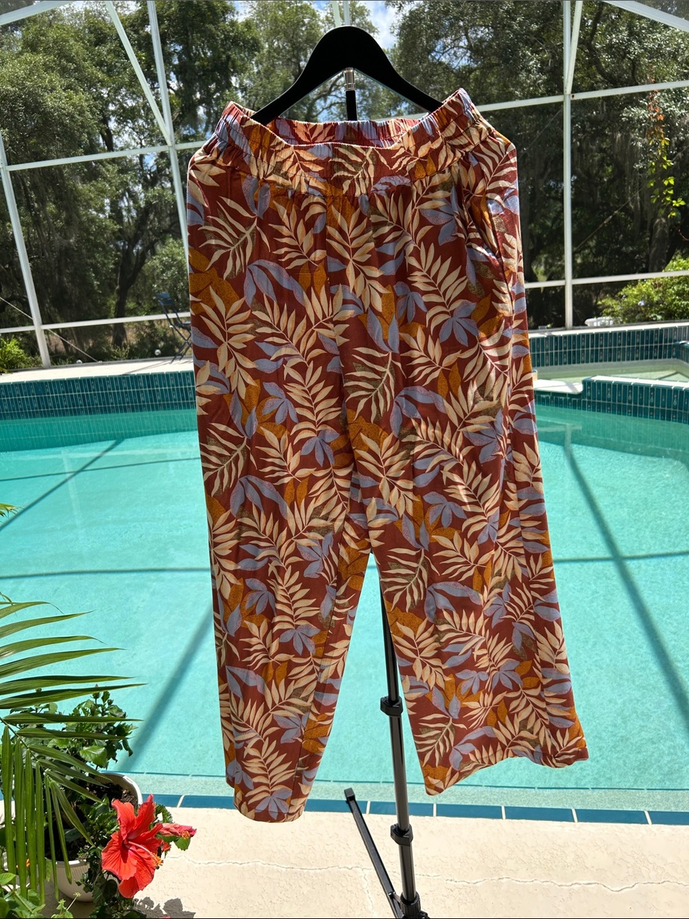 Billabong Rust Orange Leaf Print Wide-Leg Pants Large